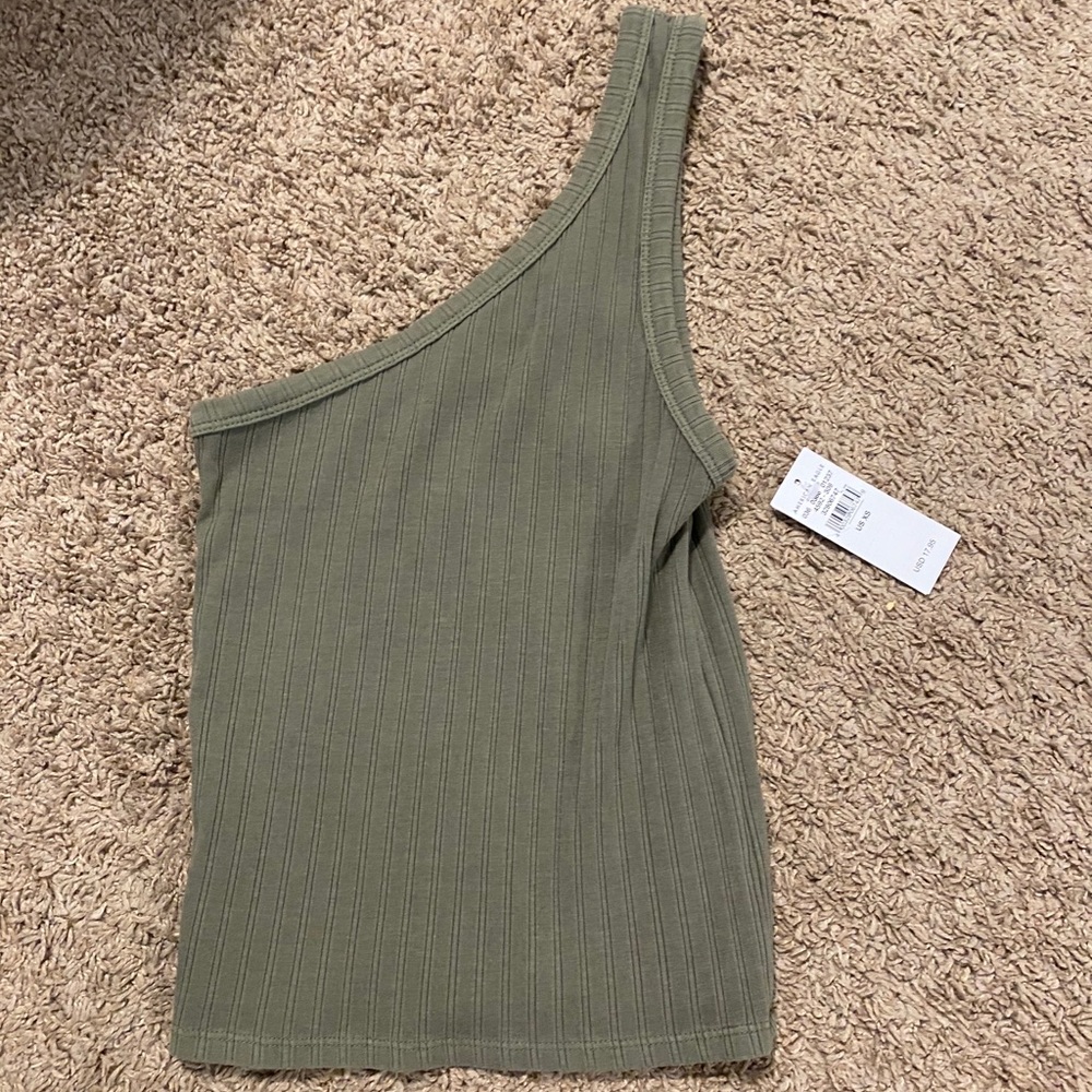 American Eagle one shoulder top!